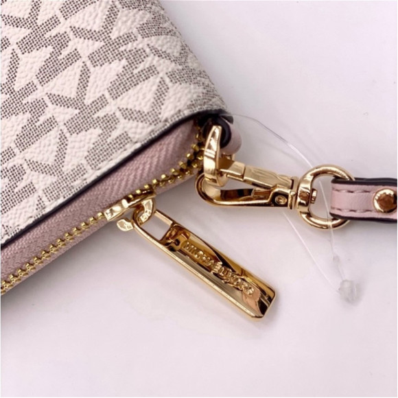 Michael Kors Large Continental Wallet - Picture 13 of 13